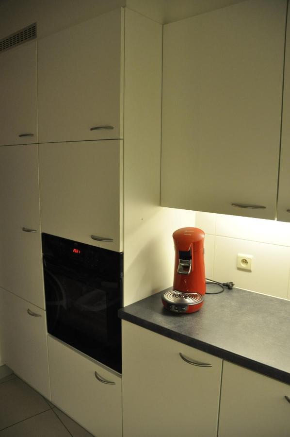 Gezellig appartement op 400m van zee Oostende-Mariakerke Bad Buitenkant foto