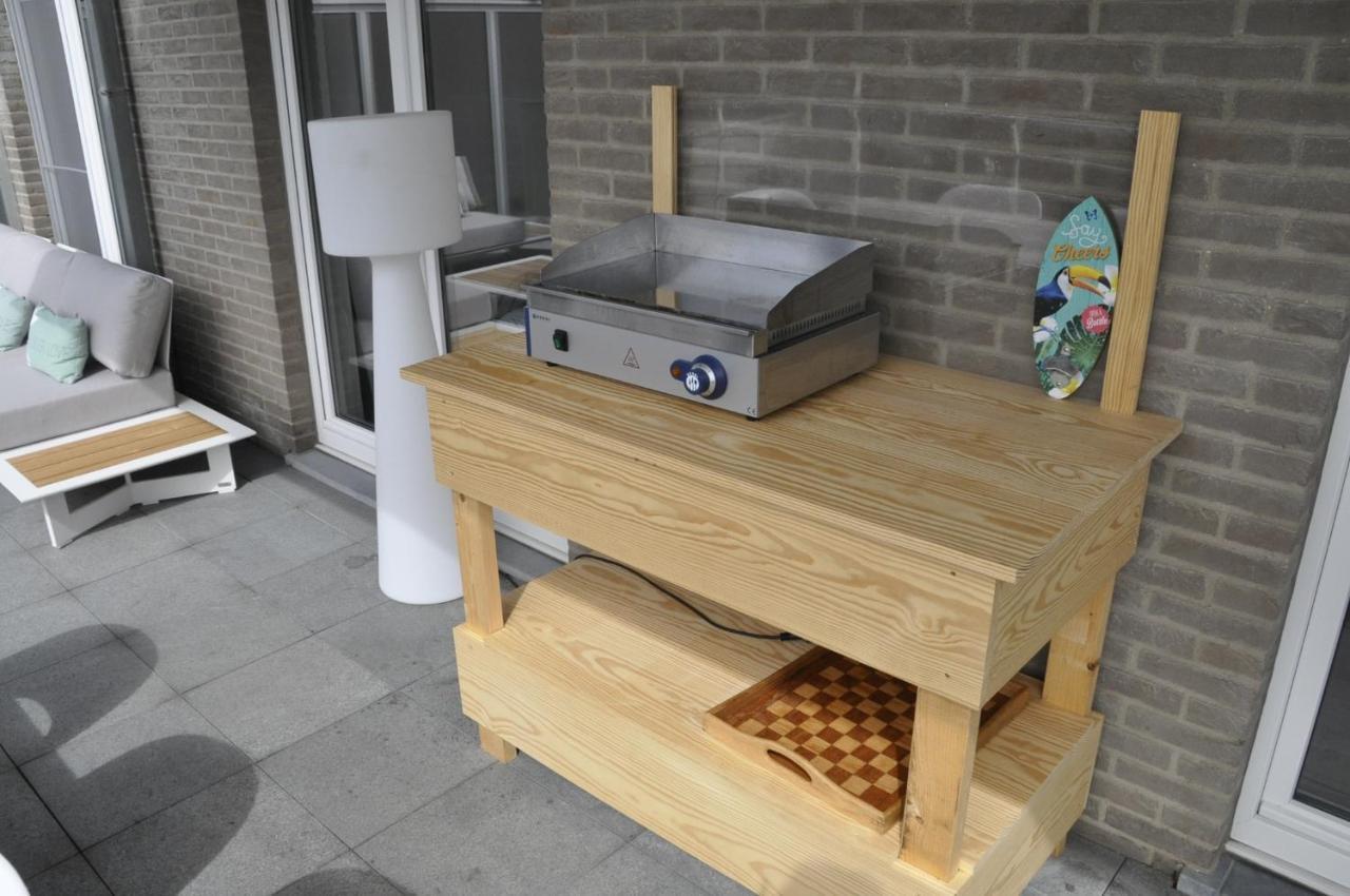 Gezellig appartement op 400m van zee Oostende-Mariakerke Bad Buitenkant foto